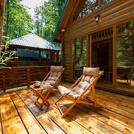 Ferienhaus Ethno Village Opasanicke Podgorica